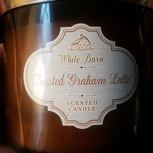 Bath and body works candle